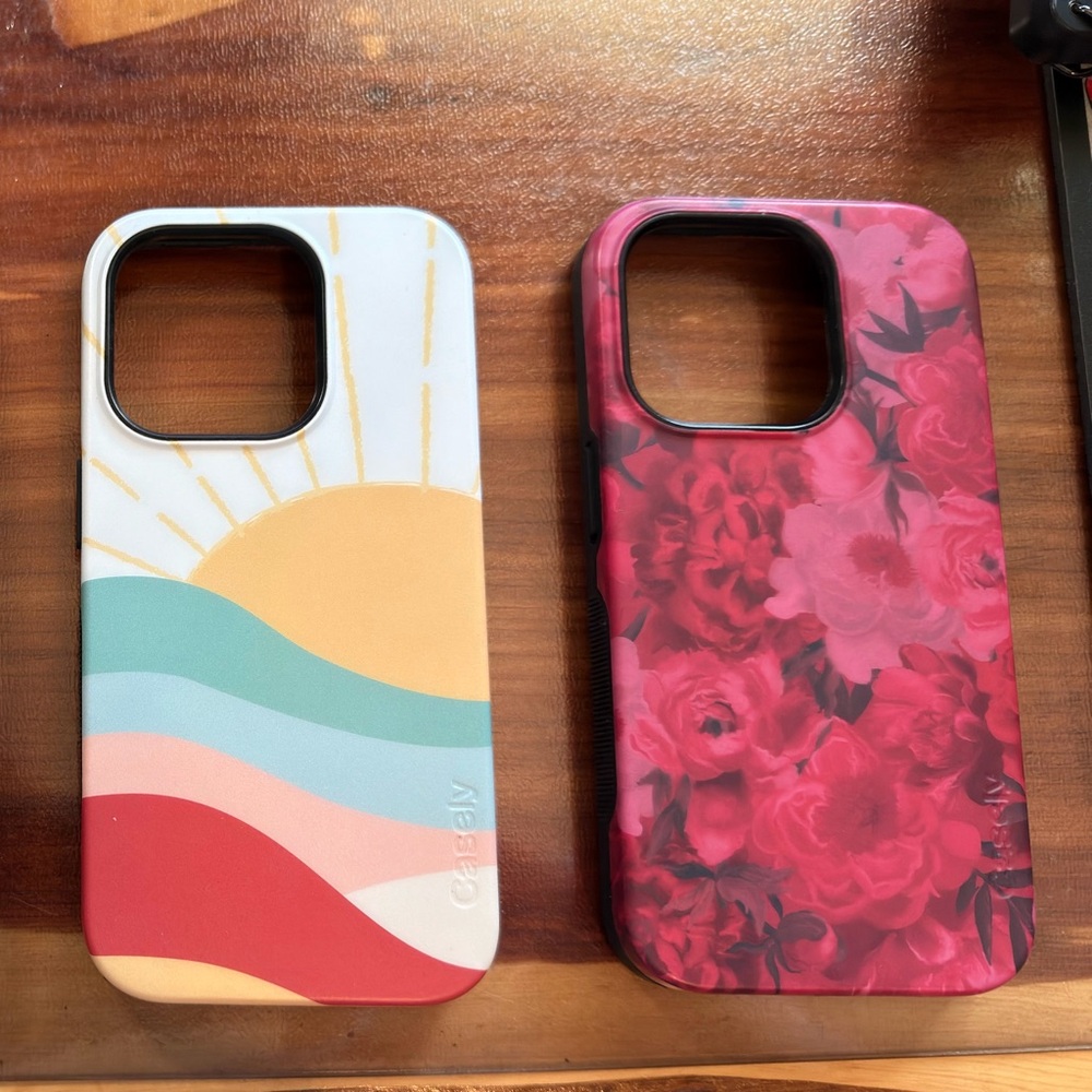 Casley Colorful Floral and Abstract Phone Case Set iPhone 15 Pro
